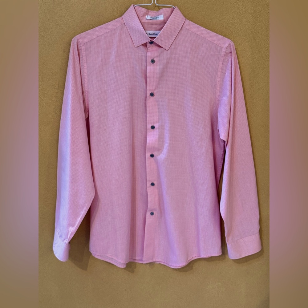 Big boy/teen Pink Dress Shirt. Gently worn like new. Slim fit.